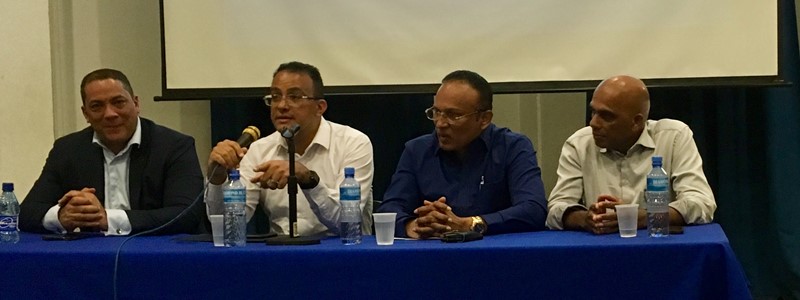Voorzitter Surinaamse Bankiersvereniging maakt deel uit van paneldiscussie
